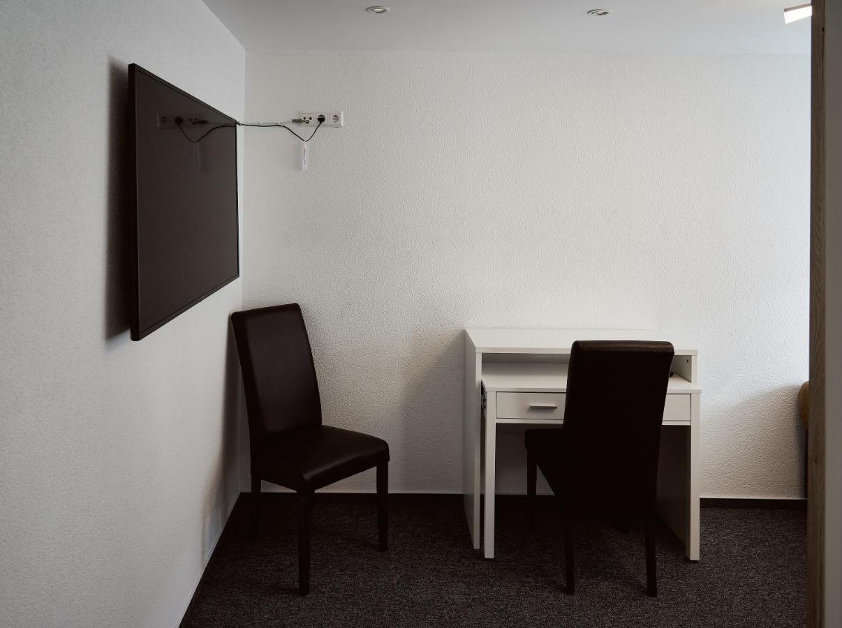 Boardinghouse Apart-Hotel Oberkochen Luaran gambar